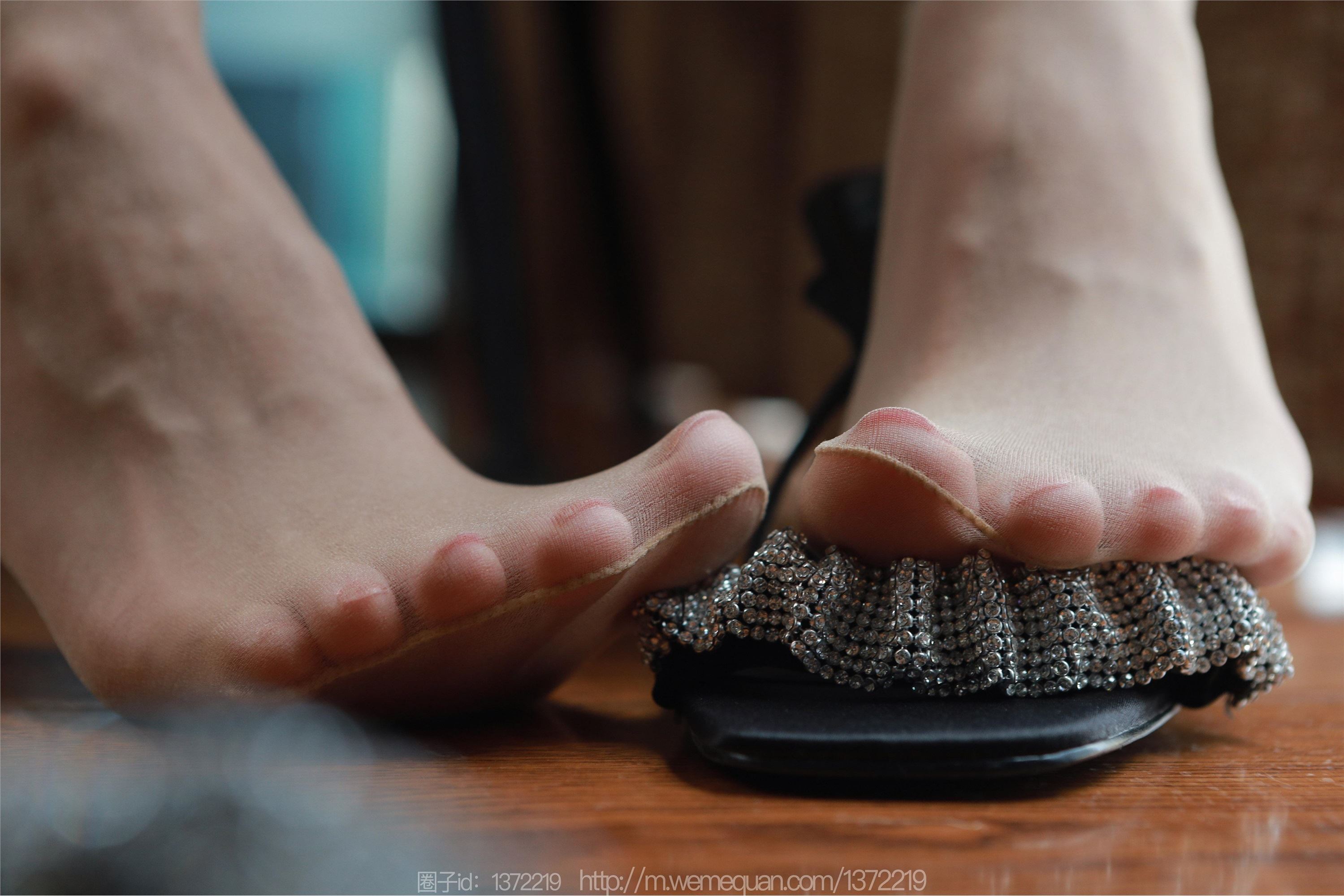 IESS异思趣向  2023.08.21 丝享家 1512 团团《高叉人生》